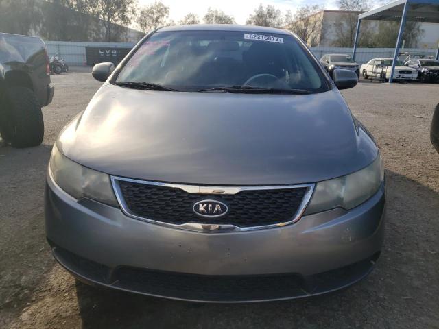 KNAFU4A28C5635378 - 2012 KIA FORTE EX GRAY photo 5