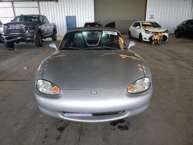 JM1NB3530X0104289 - 1999 MAZDA MX-5 MIATA 银色 照片 5