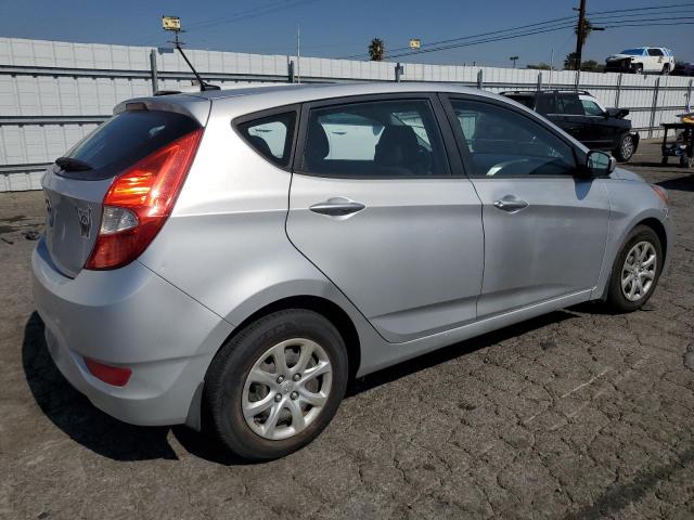 KMHCT5AE9DU078945 - 2013 HYUNDAI ACCENT GLS 银色 照片 3