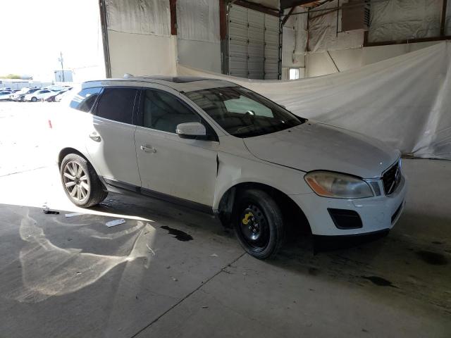 YV4902DZ7D2460369 - 2013 VOLVO XC60 T6 WHITE photo 4