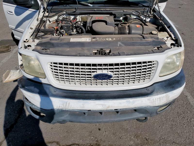 1FMFU16L41LB06386 - 2001 FORD EXPEDITION XLT თეთრი ფოტო 12