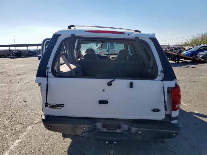 1FMFU16L41LB06386 - 2001 FORD EXPEDITION XLT თეთრი ფოტო 6