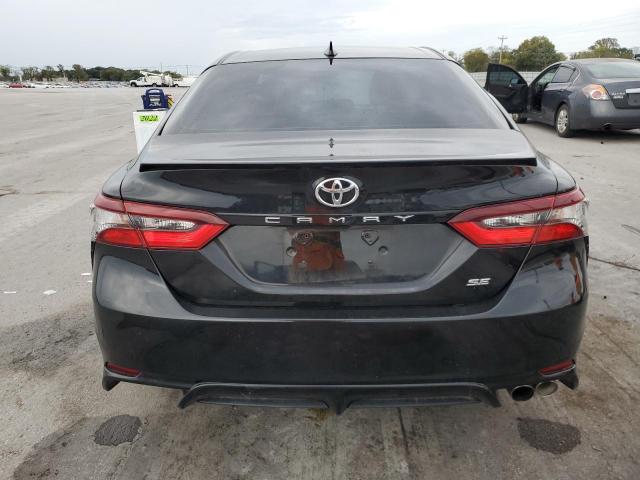 4T1G11AK0MU541027 - 2021 TOYOTA CAMRY SE შავი ფოტო 6