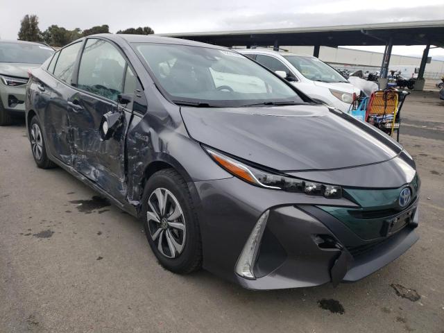 JTDKARFP0J3091320 - 2018 TOYOTA PRIUS PRIM GRAY photo 4