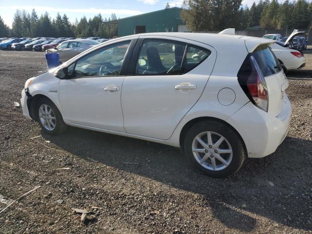 JTDKDTB39G1131423 - 2016 TOYOTA PRIUS C WHITE photo 2