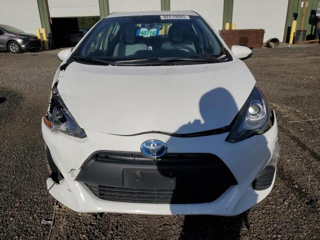 JTDKDTB39G1131423 - 2016 TOYOTA PRIUS C WHITE photo 5