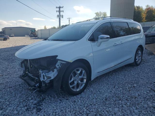 2018 CHRYSLER PACIFICA LIMITED, 