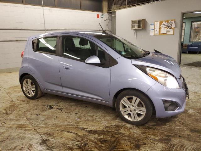 KL8CD6S93EC485913 - 2014 CHEVROLET SPARK 1LT PURPLE photo 4