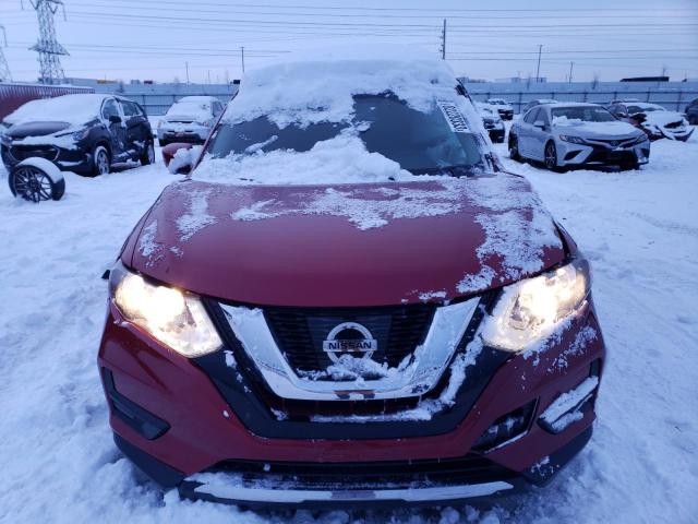 5N1AT2MT8HC875179 - 2017 NISSAN ROGUE S RED photo 5