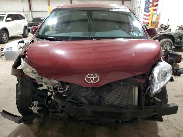 5TDKK3DC1DS386889 - 2013 TOYOTA SIENNA LE MAROON photo 5