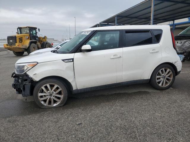 KNDJP3A52K7001835 - 2019 KIA SOUL + WHITE photo 1