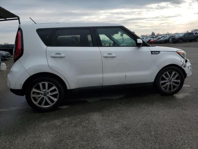 KNDJP3A52K7001835 - 2019 KIA SOUL + WHITE photo 3