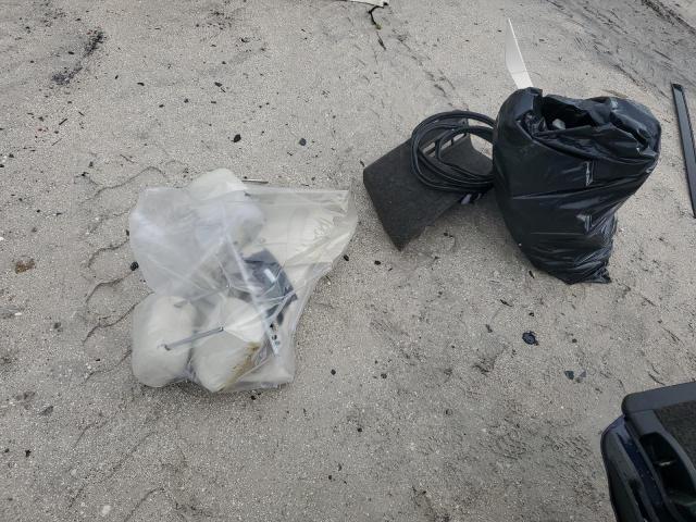 SALGS2WF2EA176249 - 2014 LAND ROVER RANGE ROVE HSE BLUE photo 13