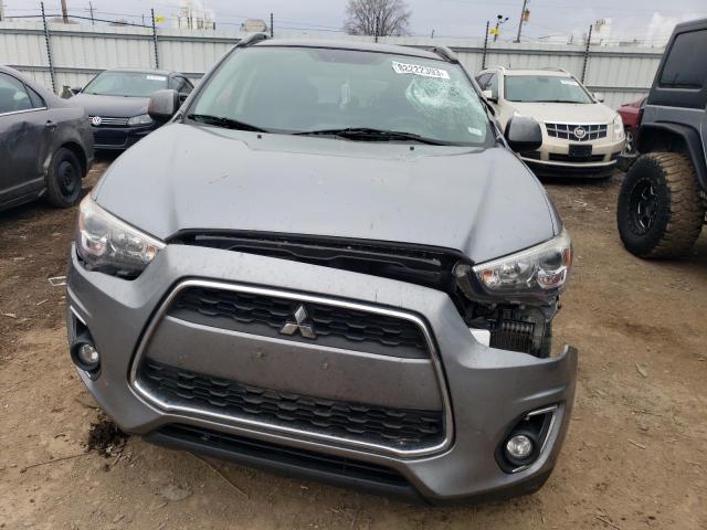 4A4AP4AU3EE027186 - 2014 MITSUBISHI OUTLANDER SE GRAY photo 5