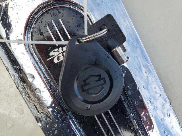 1HD1KBC13NB602576 - 2022 HARLEY-DAVIDSON FLHX WHITE photo 8