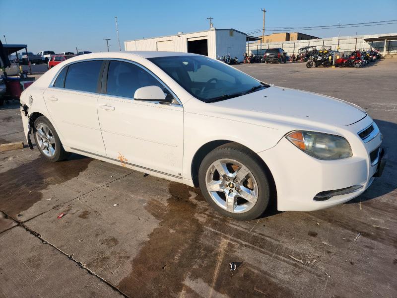 1G1ZH57B49F204369 - 2009 CHEVROLET MALIBU 1LT თეთრი ფოტო 4