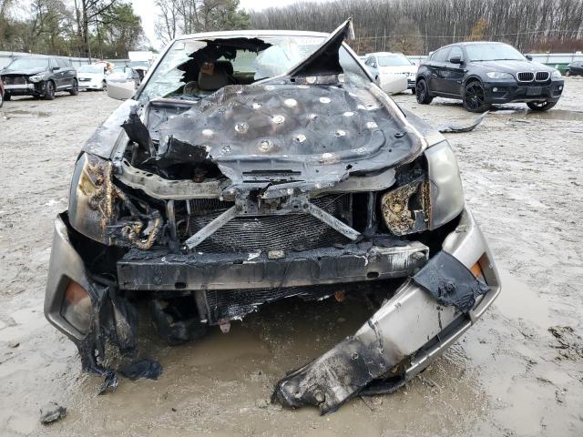 1G6DM577140177543 - 2004 CADILLAC CTS GOLD photo 5