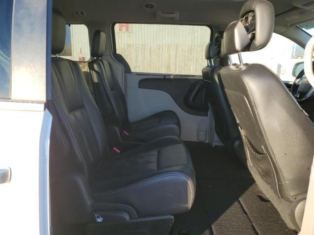 2C4RC1CG8FR727799 - 2015 CHRYSLER TOWN & COU TOURING L WHITE photo 11