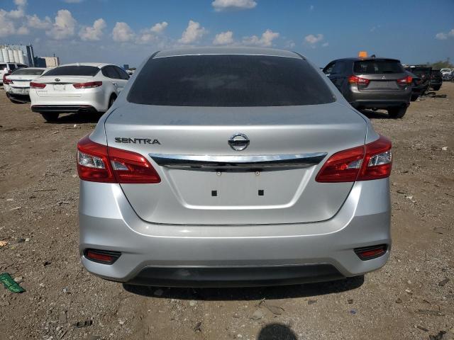 3N1AB7AP3JY206958 - 2018 NISSAN SENTRA S ვერცხლისფერი ფოტო 6