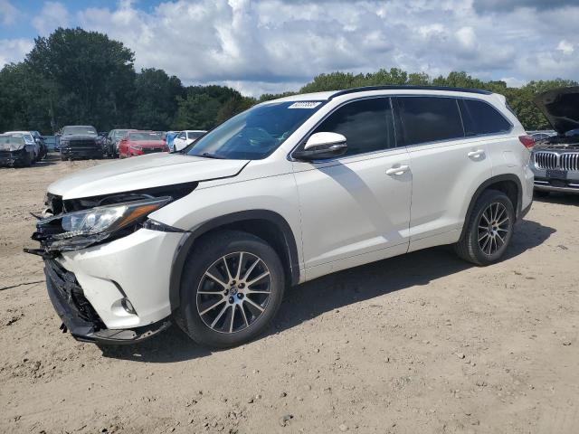 2018 TOYOTA HIGHLANDER SE, 
