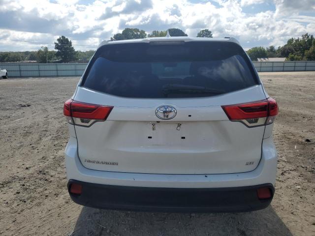 5TDKZRFH8JS547886 - 2018 TOYOTA HIGHLANDER SE Սպիտակ լուսանկար 6