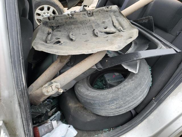 2G2WP552381129920 - 2008 PONTIAC GRAND PRIX 银色 照片 12