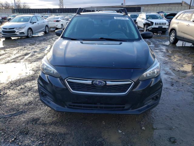 4S3GTAA64J3704295 - 2018 SUBARU IMPREZA BLACK photo 5