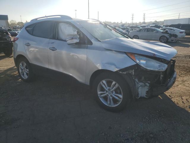 KM8JU3AC0DU741097 - 2013 HYUNDAI TUCSON GLS Gümüş foto 4