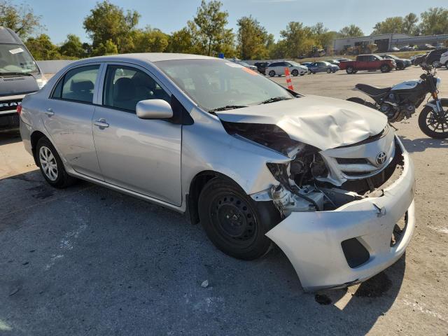 5YFBU4EE4CP036972 - 2012 TOYOTA COROLLA BASE Plata foto 4