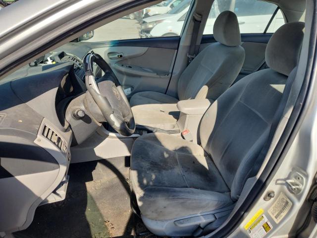 5YFBU4EE4CP036972 - 2012 TOYOTA COROLLA BASE Plata foto 7