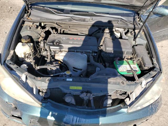 4T1BE30K04U354138 - 2004 TOYOTA CAMRY LE GREEN photo 11