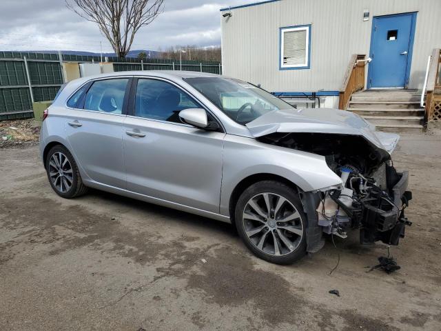 KMHH35LE4KU094387 - 2019 HYUNDAI ELANTRA GT SILVER photo 4