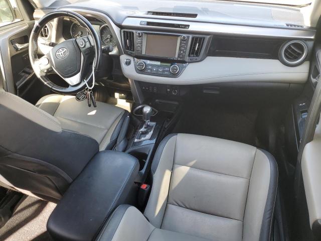 JTMDFREV3JJ248960 - 2018 TOYOTA RAV4 LIMITED Beyaz fotoğraf 8