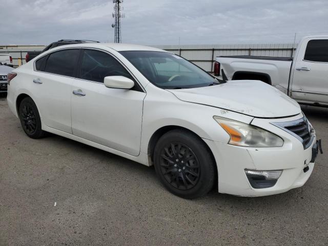 1N4AL3AP4FN375240 - 2015 NISSAN ALTIMA 2.5 WHITE photo 4