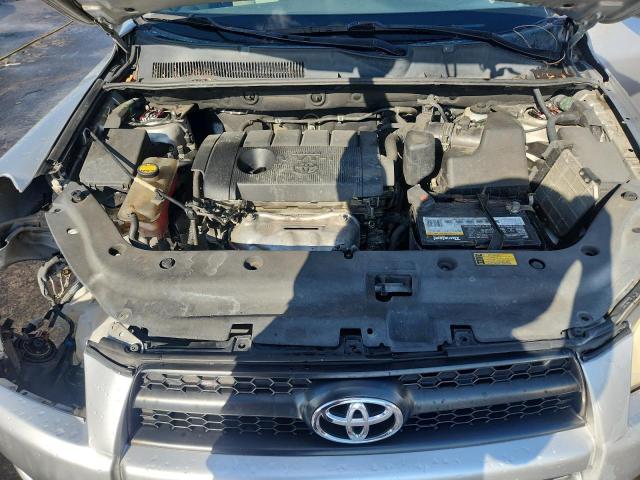 2T3ZF4DV9BW090816 - 2011 TOYOTA RAV4 GRAY photo 11