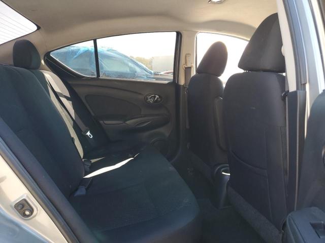 3N1CN7AP1DL845809 - 2013 NISSAN VERSA S Gümüş foto 10