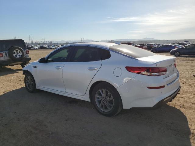 5XXGT4L39LG440899 - 2020 KIA OPTIMA LX WHITE photo 2