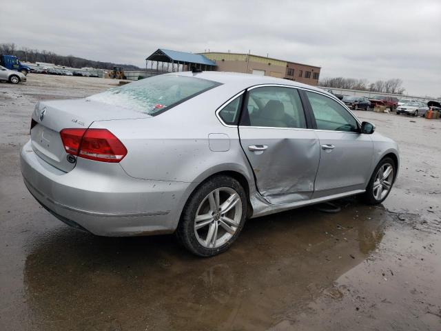 1VWCN7A34DC024254 - 2013 VOLKSWAGEN PASSAT SEL SILVER photo 3