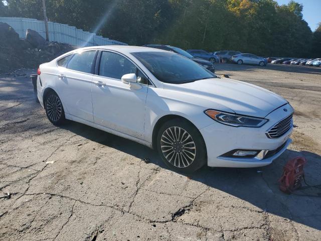 3FA6P0H91HR167221 - 2017 FORD FUSION SE WHITE photo 4