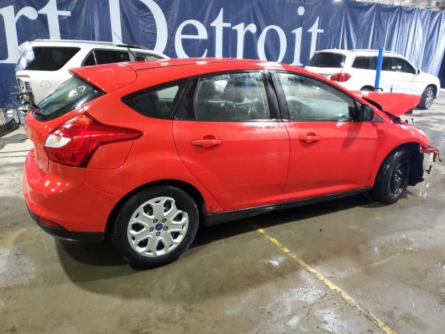 1FAHP3K22CL189872 - 2012 FORD FOCUS SE RED photo 3