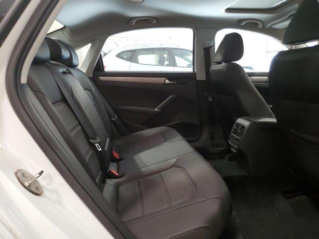 1VWWA7A32LC011431 - 2020 VOLKSWAGEN PASSAT SE WHITE photo 10