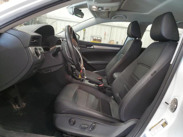 1VWWA7A32LC011431 - 2020 VOLKSWAGEN PASSAT SE WHITE photo 7