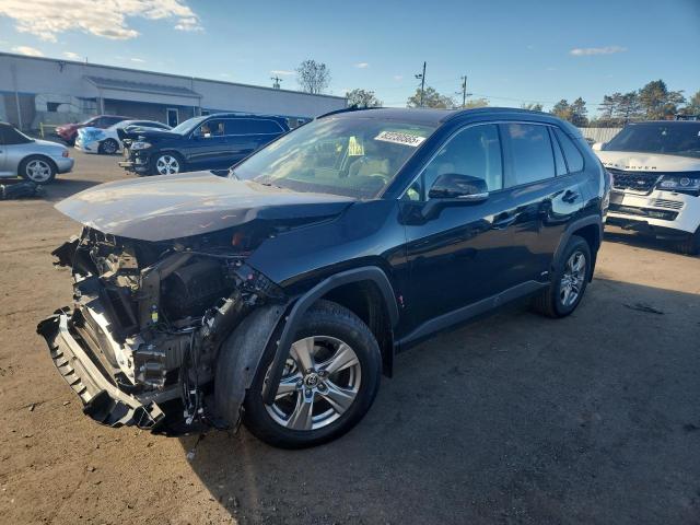 2025 TOYOTA RAV4 XLE, 