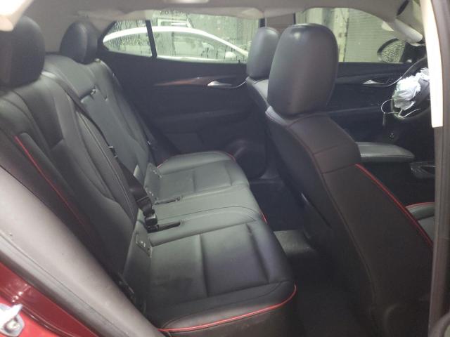 LRBFZPR42ND033076 - 2022 BUICK ENVISION ESSENCE RED photo 10