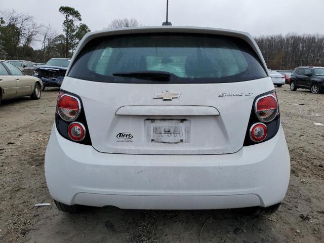 1G1JC6SH4G4142896 - 2016 CHEVROLET SONIC LT WHITE photo 6