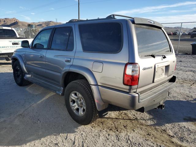 JT3GN86RX20240779 - 2002 TOYOTA 4RUNNER SR5 SILVER photo 2