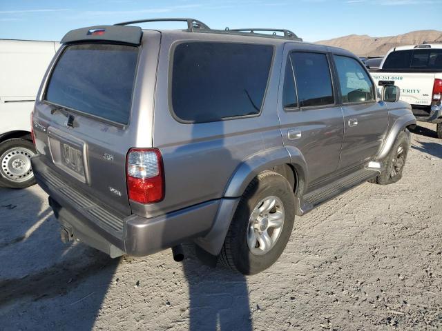 JT3GN86RX20240779 - 2002 TOYOTA 4RUNNER SR5 SILVER photo 3