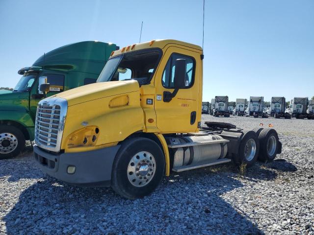 1FUJGBDV0DLBZ2361 - 2013 FREIGHTLINER CASCADIA 1 Жовтий фото 2