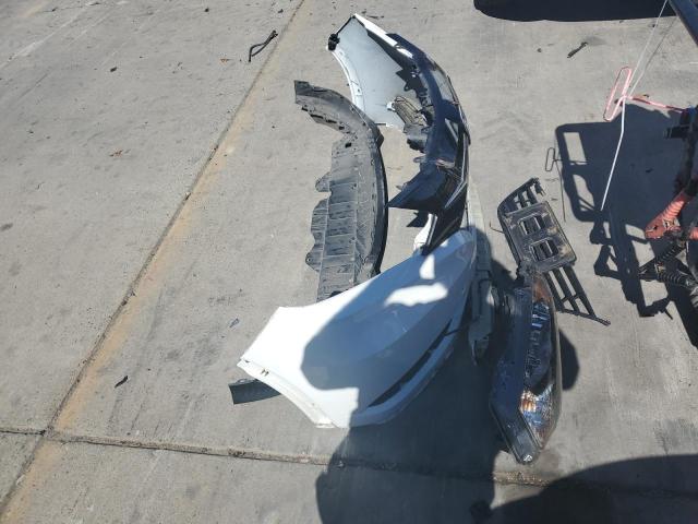 3CZRU5H71GM708205 - 2016 HONDA HR-V EXL WHITE photo 12