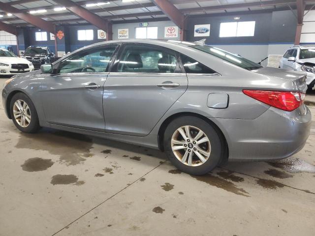 5NPEB4AC6BH223133 - 2011 HYUNDAI SONATA GLS GRAY photo 2